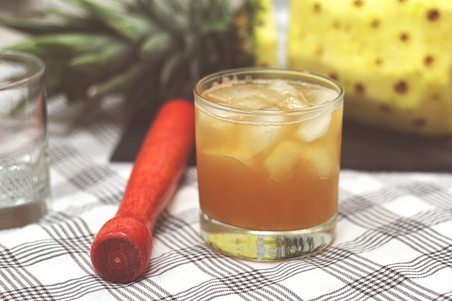 Grilled Pineapple Old Fashioned Hero